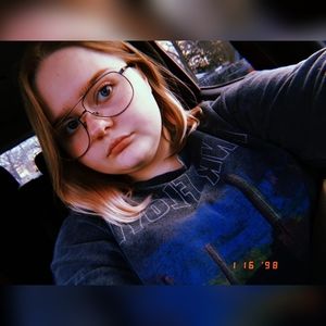 Meet your Posher, Cassie